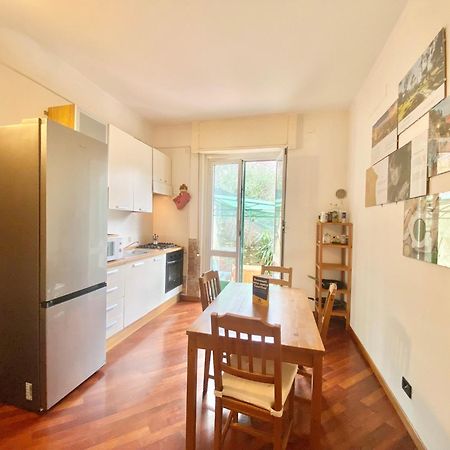 Casaviva - Bilo With Patio In Genova San Teodoro Apartment Exterior photo
